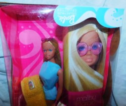 MALIBU BARBIE 2 BOX